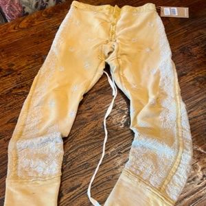 Magnolia Pearl Whistlestop Underjohns Marigold